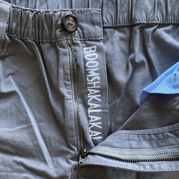 Chubbies “the silver linings” 7”inseam shorts Medium - Picture 3 of 5